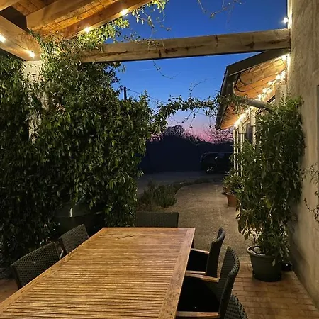 Farm stay Valbare