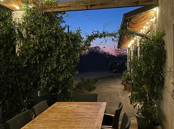 Farm stay Valbare